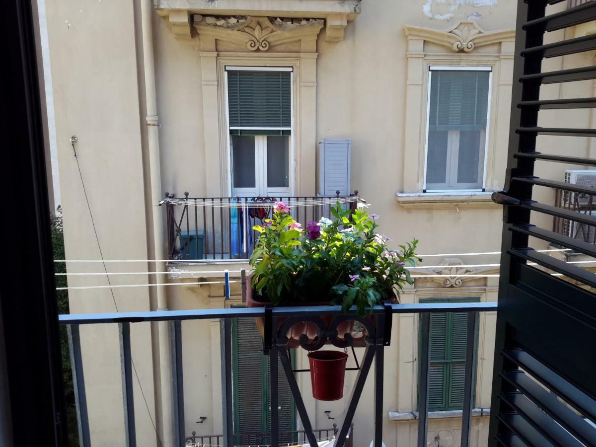 Bed and Breakfast Le Stanze Di Penelope Salerno Exterior foto