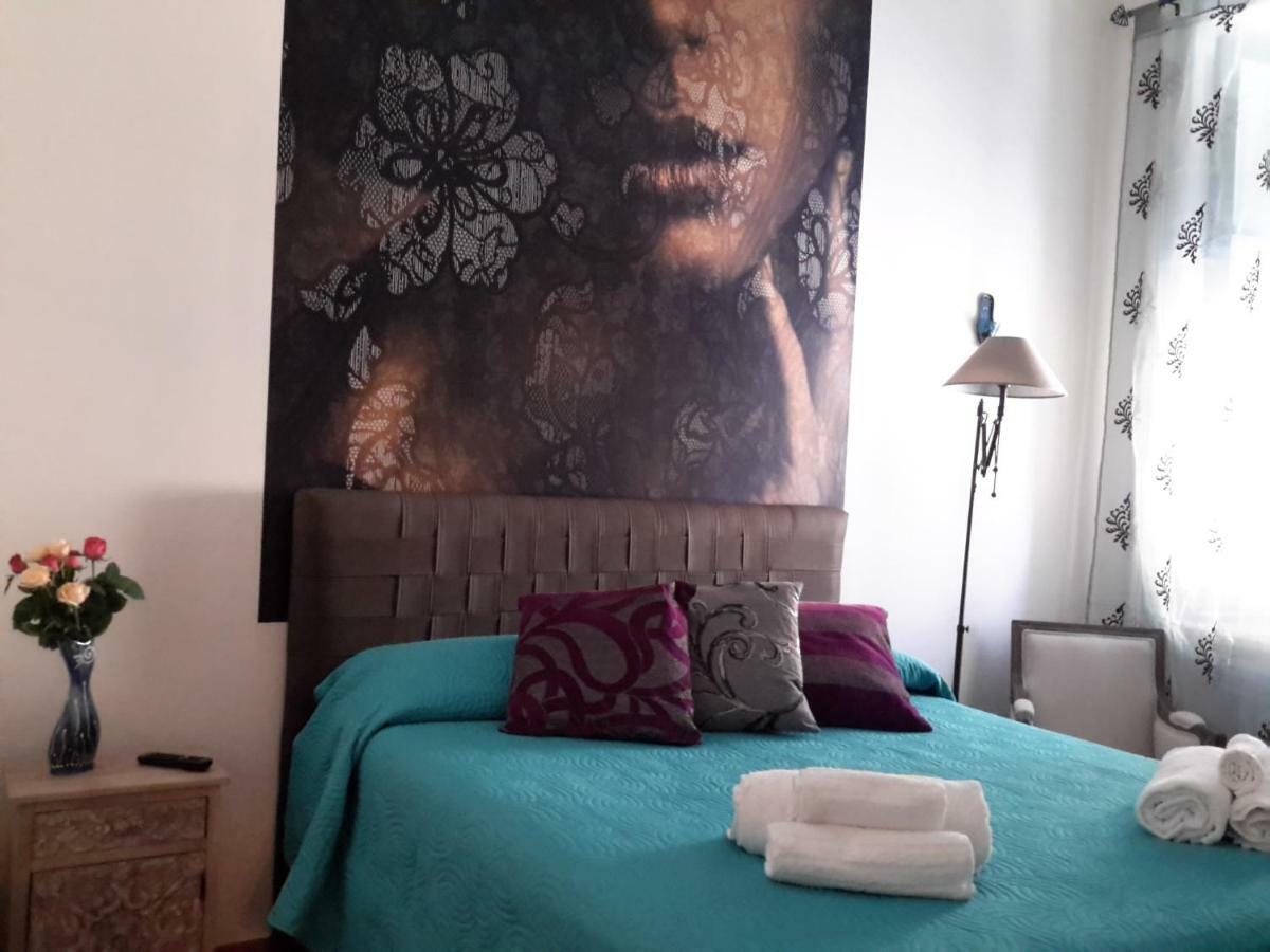 Bed and Breakfast Le Stanze Di Penelope Salerno Exterior foto